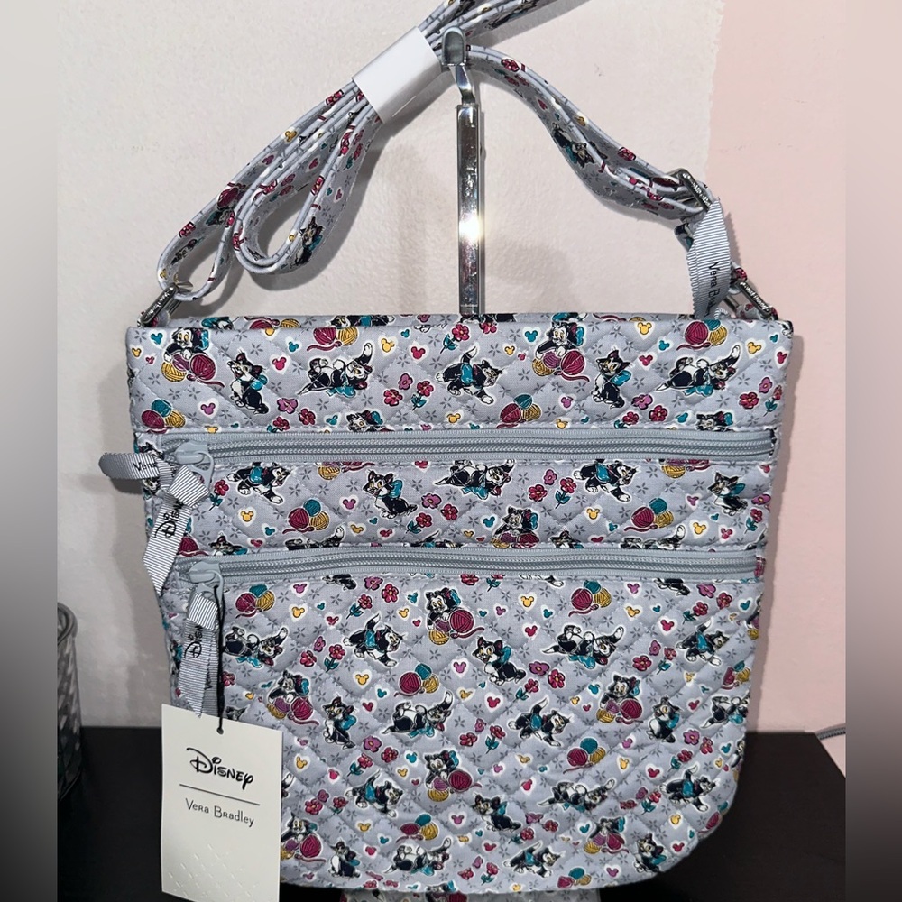 Vera Bradley Triple Zip Hipster NWT Playful Figaro
